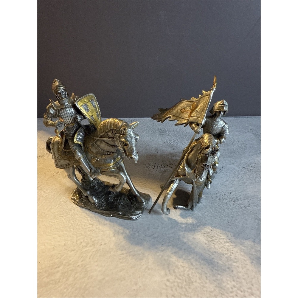 Veronese, Mounted Medieval Knights, lot of 2 pewter figurines, See Pics